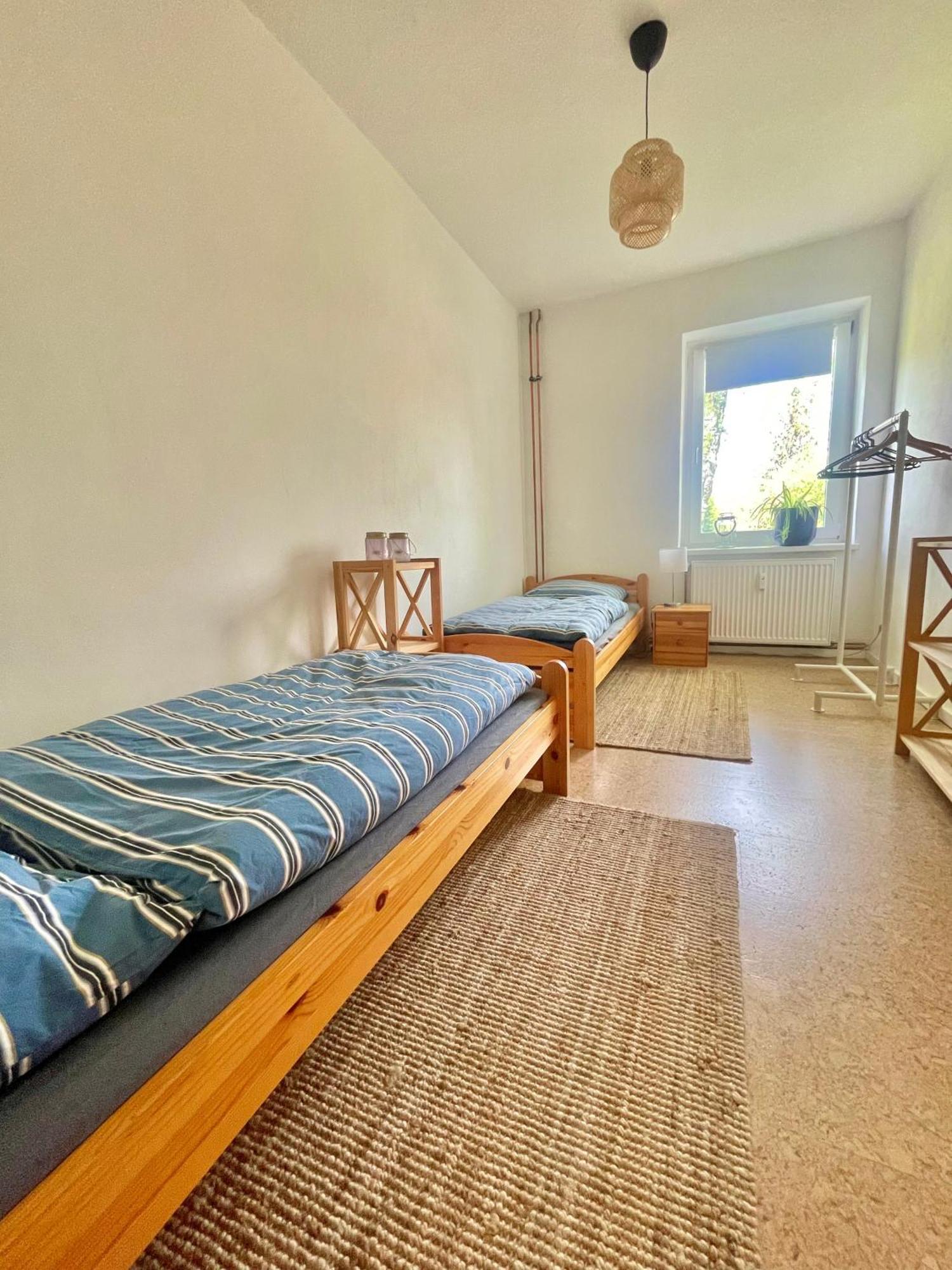 "Mts-Haus Zettemin" - 2 Familienfreundliche Ferienwohnungen In Mecklenburg Экстерьер фото
